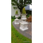 Italia Horn Head Urn