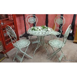 Garden Patio Set + 4 Folding