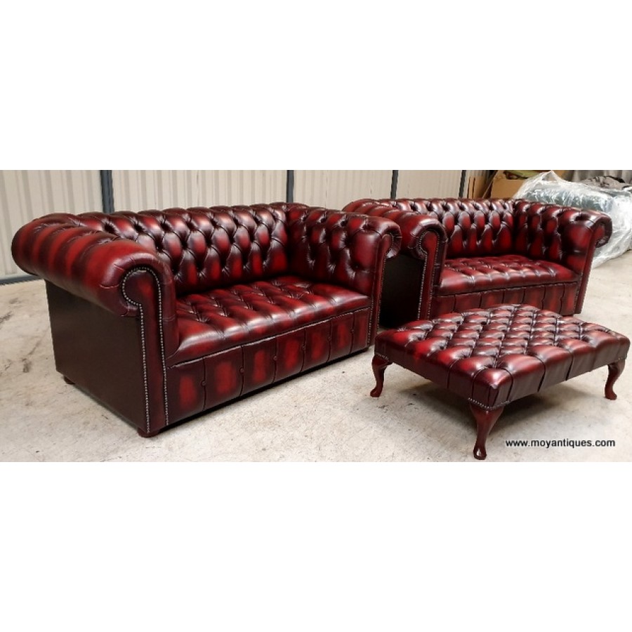 Chesterfield Pair Button Seat