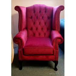 Chesterfield Queen Ann Romance Ruby