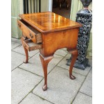 Side Table Lowboy