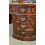 Executive Quality Desk II