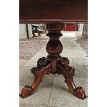 Round Dining Table 