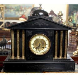 Mantle Clock