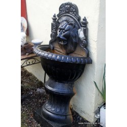 Cast Iron Wall Font