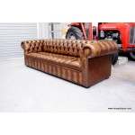 Chesterfield Sofa 4 seater Buttons