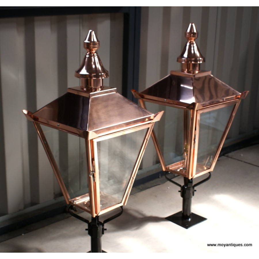 Copper Lamp B2 Pier Moy Antiques