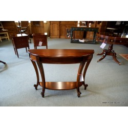 Demi Lune Table