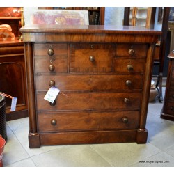 Scotch Chest Drawers SOLD