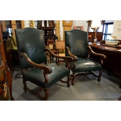 PaiR Throne Chairs SOLD