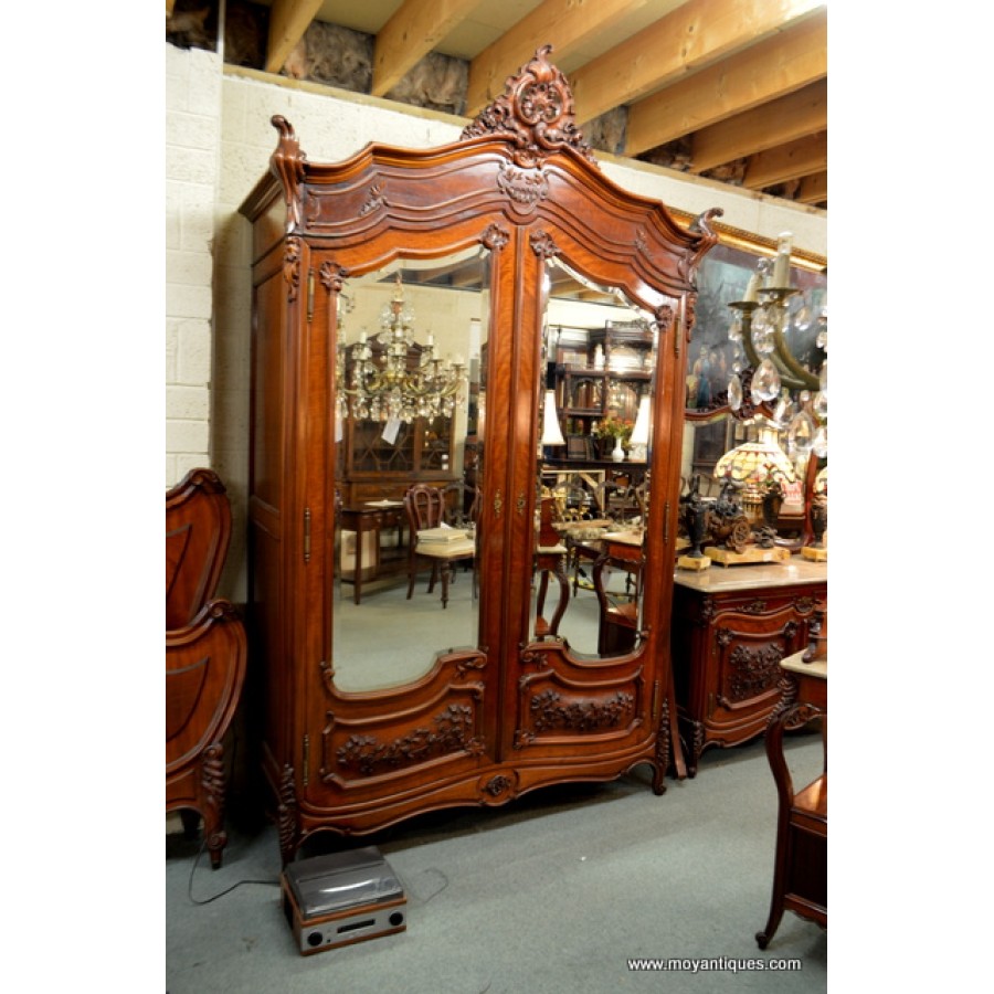 Antique Bedroom suite - Moy Antiques