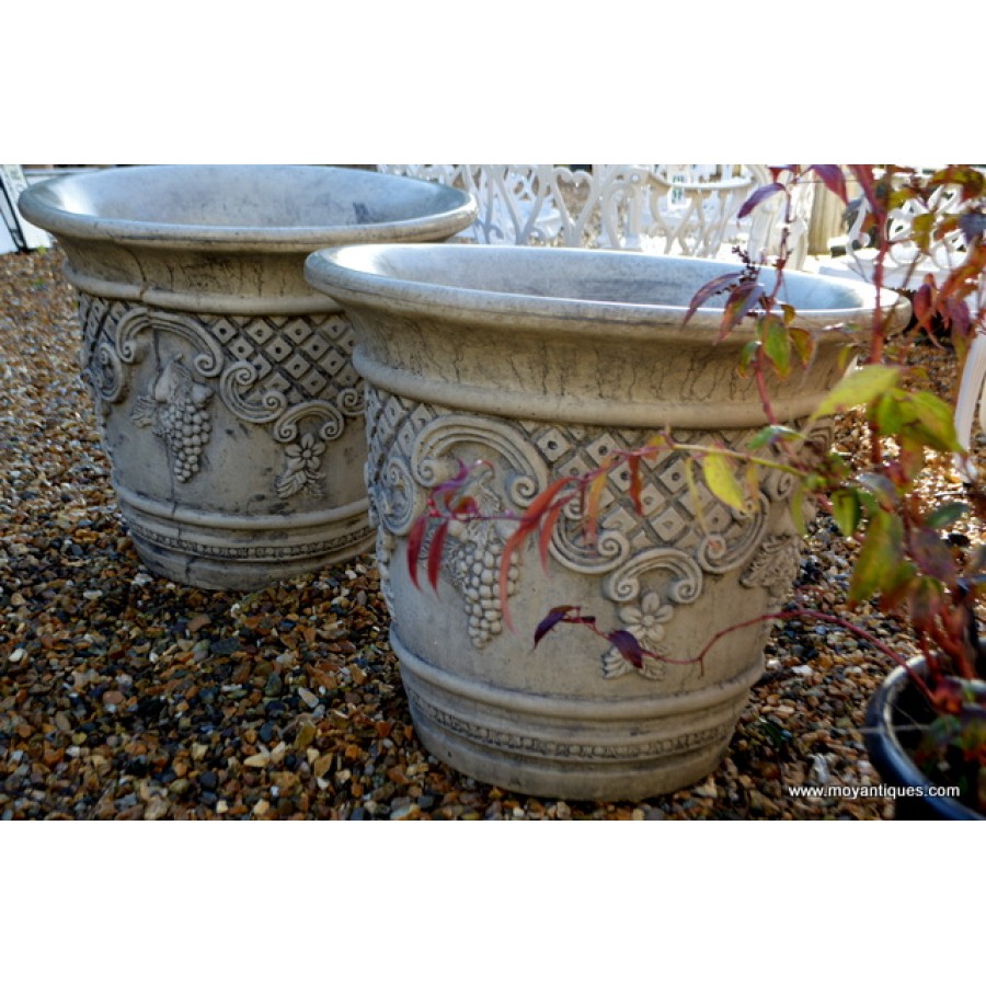 Italia Round Planters - Moy Antiques