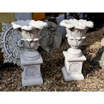 Italia Leaf Urn on Plinth