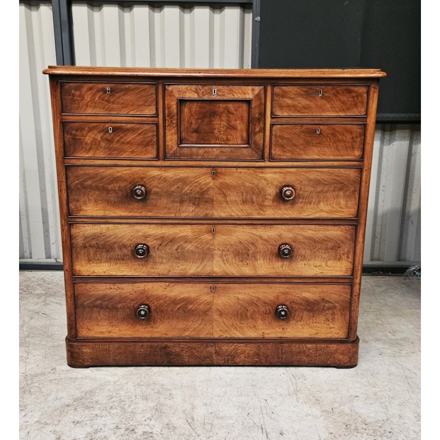 Early Victorian Chest of Drawers Great Patina