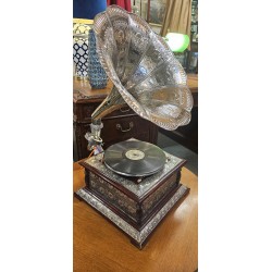 Gramophone