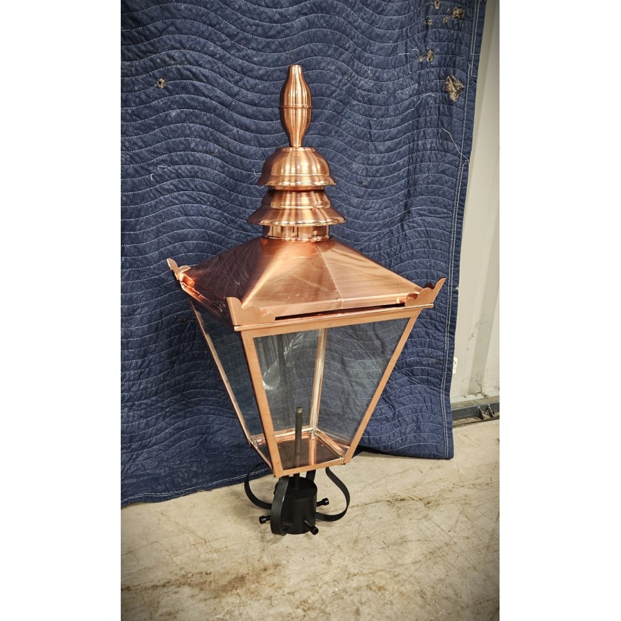 Street Light Tops Copper Paint