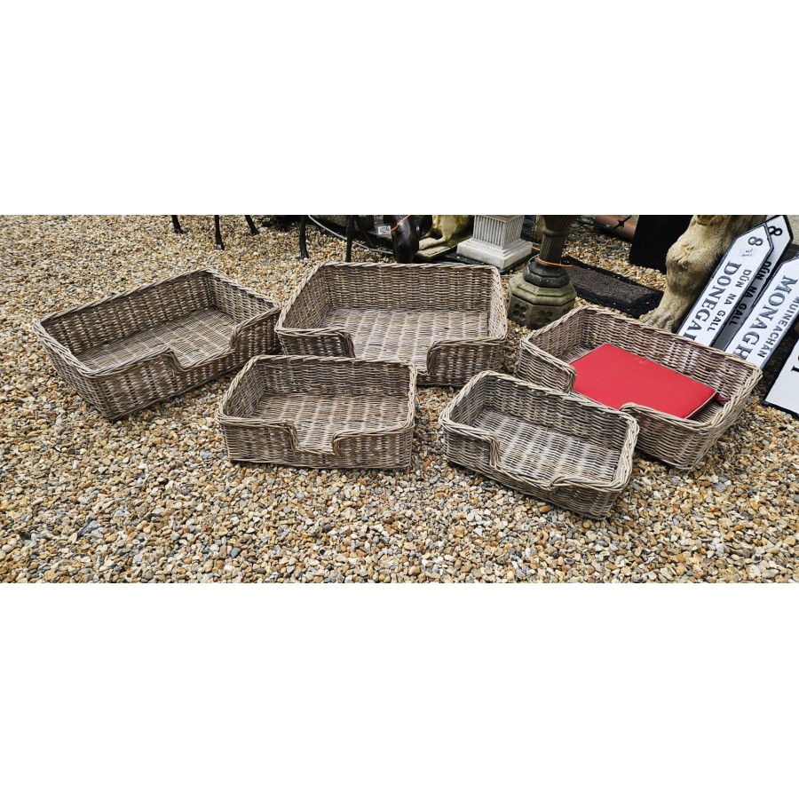 Cane Dog Beds