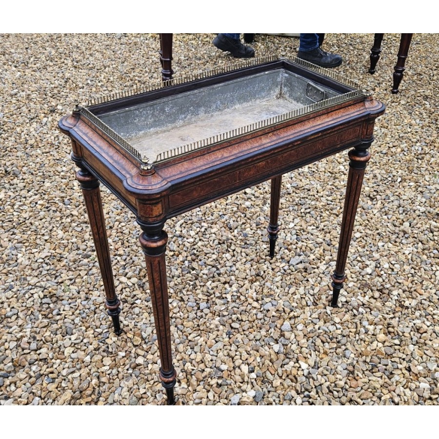 Victorian Jardiniere