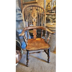 Windsor Chair Broad arm