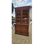 Victorian 2 Door Bookcase