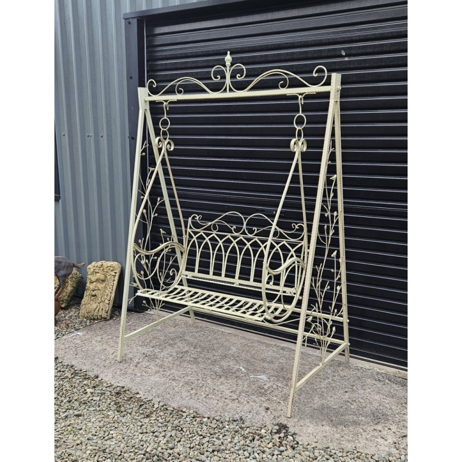 Swing Bench 3 Colours
