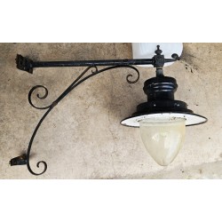 2 Exterior Wall Lighs with Brackets